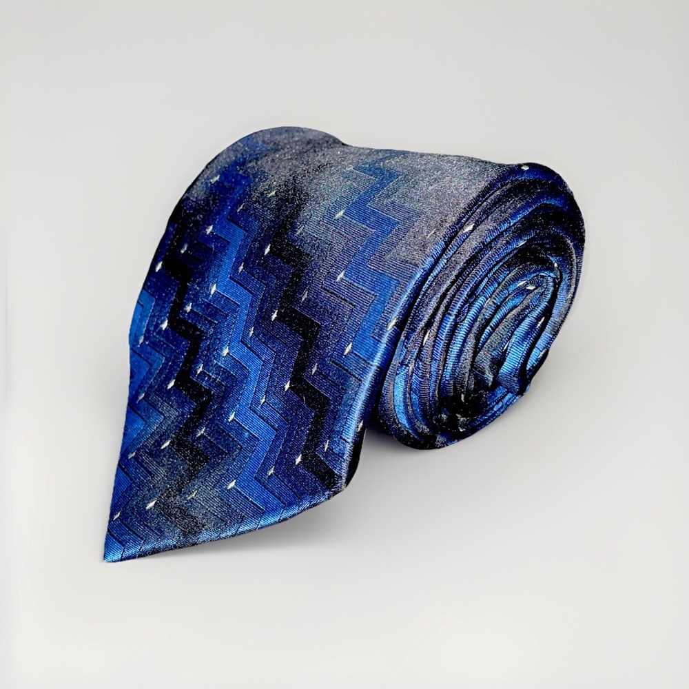 Paul Dione 100% Silk Neck Tie Geometric Lines‎ Blue